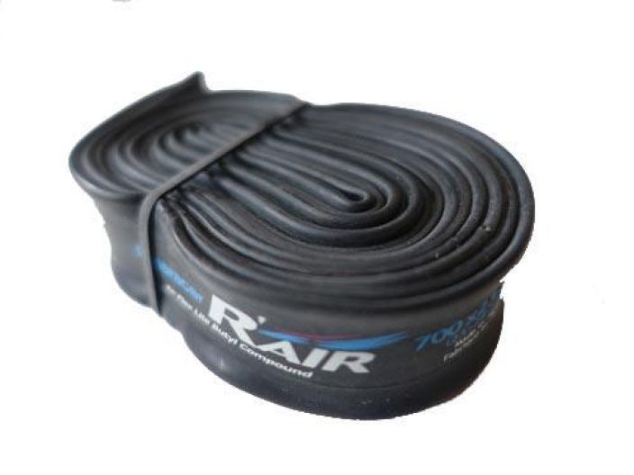 Panaracer Tube R-Air 700x23/28 60mm Kevyt sisarengas maantiepyoriin. 700c x 23-28mm Presta-venttiili 60mm