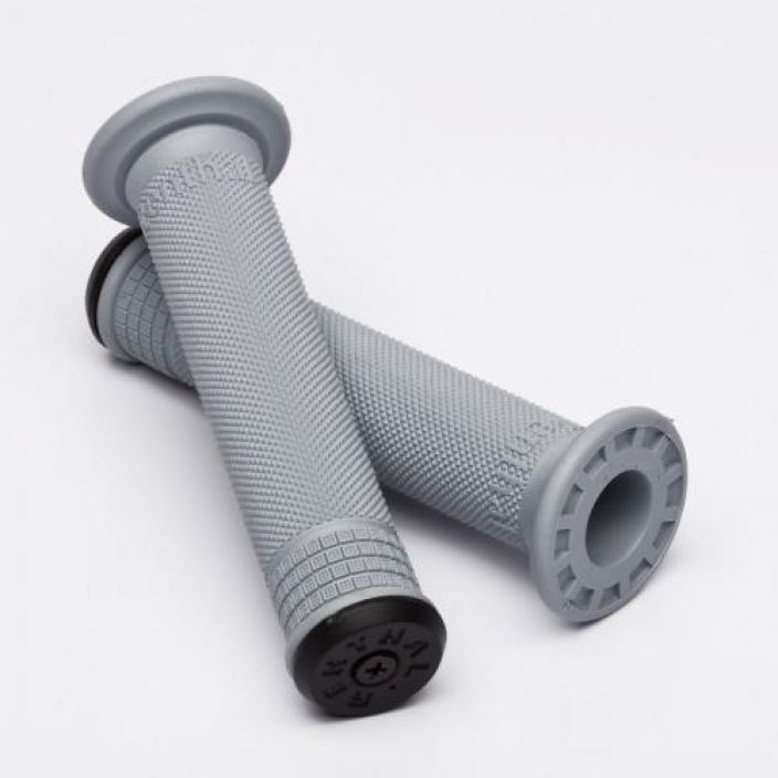 Renthal Push-On Grip Soft Pitavat ja tukevat tupit. • Knurled grip section for ultimate control • Block pattern outer edge