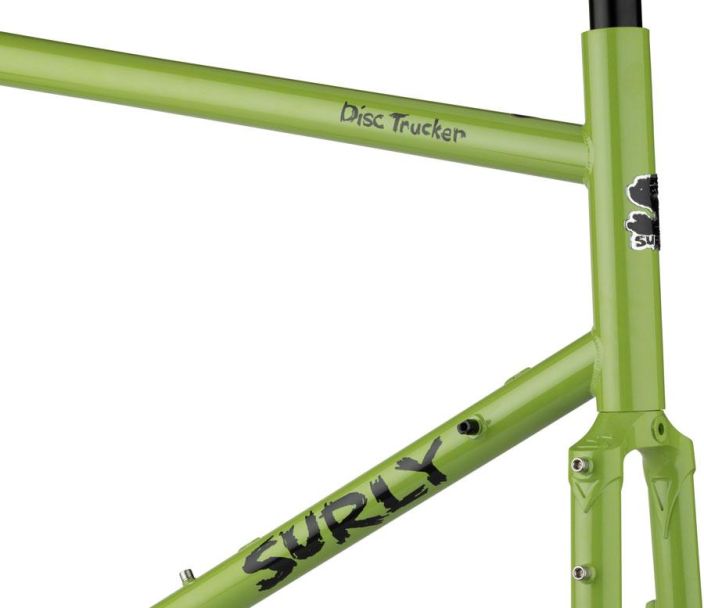 Surly Disc Trucker Frameset 700c Pea Soup Lime Uusittu klassikko! Terasrunkoinen joka paikan hoyla! Kaikki mahdolliset