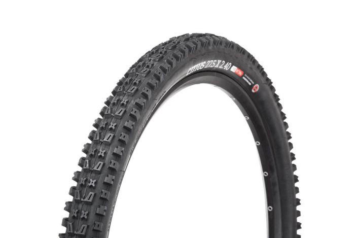 Onza Citius 27.5 x 2.4 EDC Hyvin pitava ja jamakka rengas hieman kovempaan ajoon. Vahvempi kylki 27.5x2.4&quot; 60tpi 1110gr