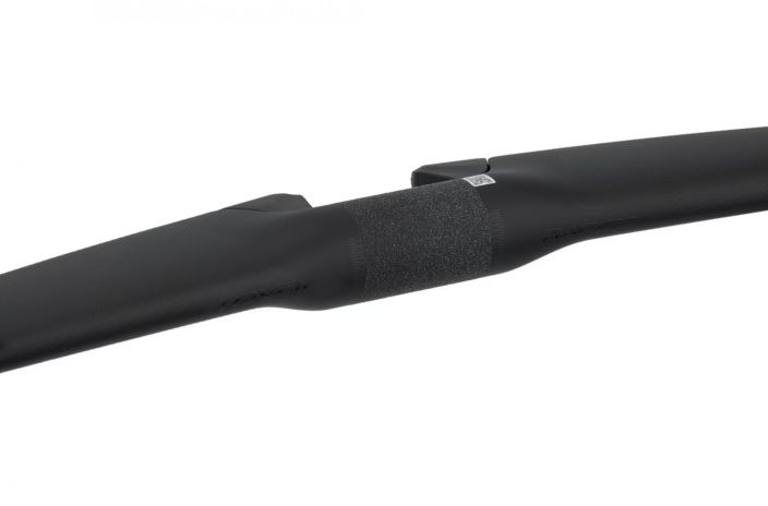 Specialized Roval Rapide Road Carbon Handlebars Wind is the ultimate cruelty, and nowhere is it more keenly met than at the