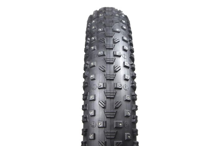 Terrene Cake Eater Light 26 x 4.6 Studded Nastarengas fatbikeen. Nastoitettu LR low resistance -nastat 26 x 4.6&quot; Taitettava