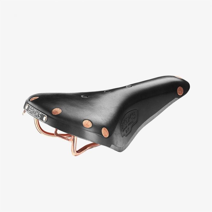 Brooks B17 Special Black Brooks B17 - legenda satuloiden joukossa. Tama penkki vain paranee vanhetessaan. Nahkaa