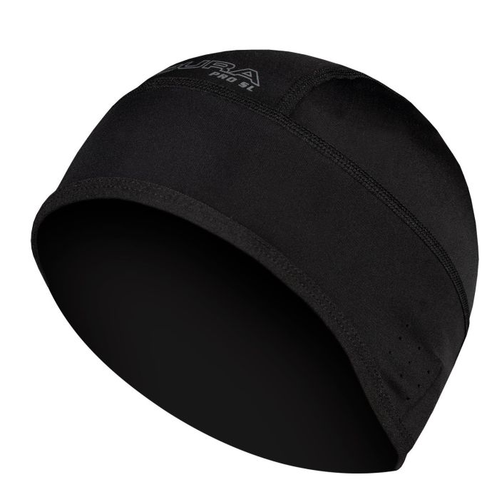 Endura Pro SL Skull Cap Ohut ja lammin tuulenpitava lakki kyparan alle.