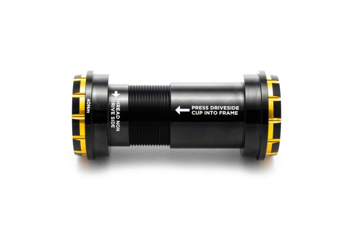 Cane Creek Hellbender Neo PF30 Bottom Bracket Uusilla HELLBENDERneo -laakereilla oleva PF30-keskio. 30mm kammille BB Shell
