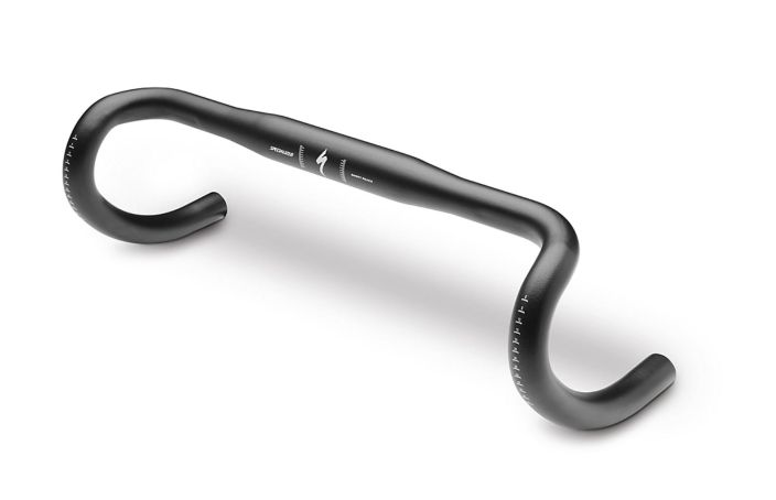 Specialized Comp Short Reach Bar Maantietanko suunniteltu pienemmille kuskeille. Alumiinia 31.8mm 125mm drop 86mm reach