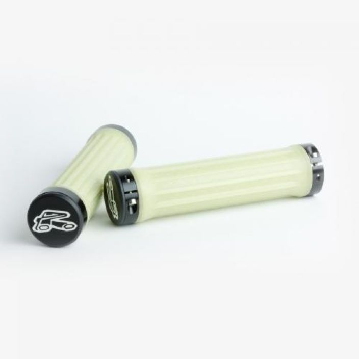 Renthal Traction Lock-On Kevlar Tukevat ja pitavat lukkotupit.