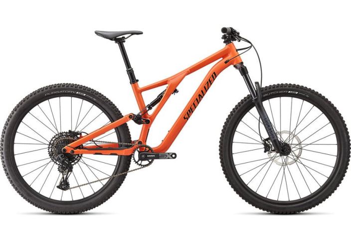 Specialized Stumpjumper Alloy 2021 Satin Blaze Uusi Stumpjumper! Alumiinirunkoinen taysjousitettu 29&quot;-kiekoilla oleva