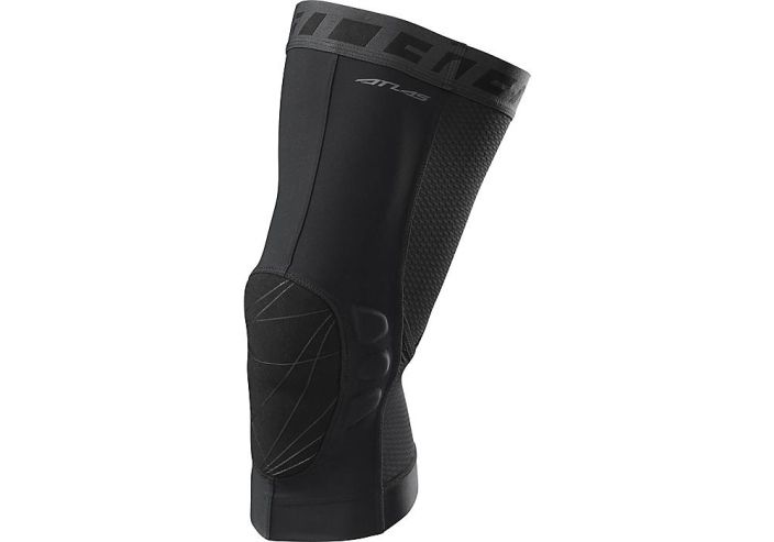 Specialized Atlas Knee Pad Polvisuojat XC- ja Trail-kayttoon. Pysyy hyvin paikoillaan silikonisten resorien ansiosta.