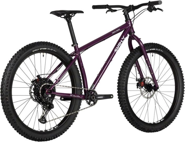 Surly Karate Monkey Bike Organic Eggplant Teraksinen Surly Karate Monkey -pyora. 27.5+ -renkailla. Uusi Surly Gnot Boost