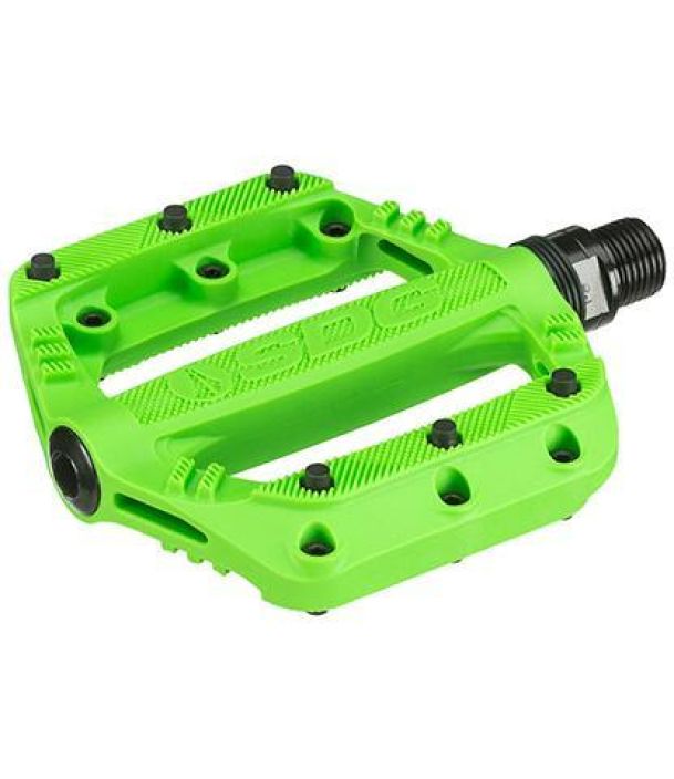 SDG Slater Pedals Green Matalaprofiilinen poljin junioreille! 6 teraspiikkia molemmin puolin. Koko: 90x90mm