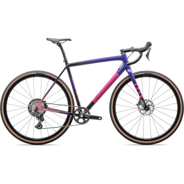 Specialized Crux Comp Carbon Gloss Carbon / Purple Haze / Rebel Pink / Birch Crux, maailman kevyin gravel-pyora, tekee