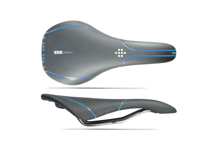 Selle Esse Vela Inox Laadukas Italialainen satula Inox-kiskoilla. Paino 210gr Leveys 135mm Pituus 275mm Musta pohjavari