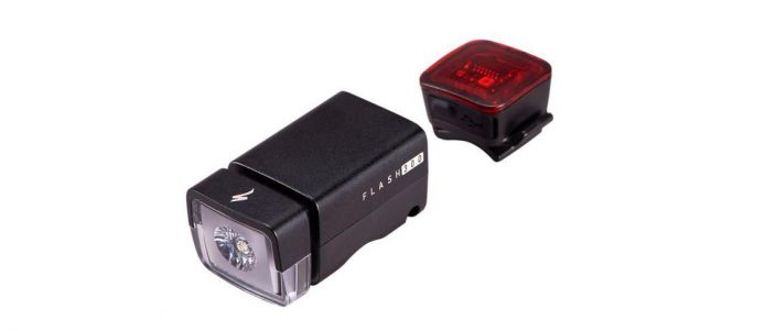 Specialized Flash Pack Headlight/Taillight Ladattava etu- ja takavalo. Eteen kirkas ja taakse punainen valo. USB-ladattava