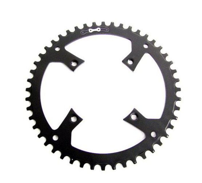 Specialized Vado Chainring 48t 104bcd Alkuperainen eturatas Specialized Vado -pyoriin. 48h Alumiinia 104bcd