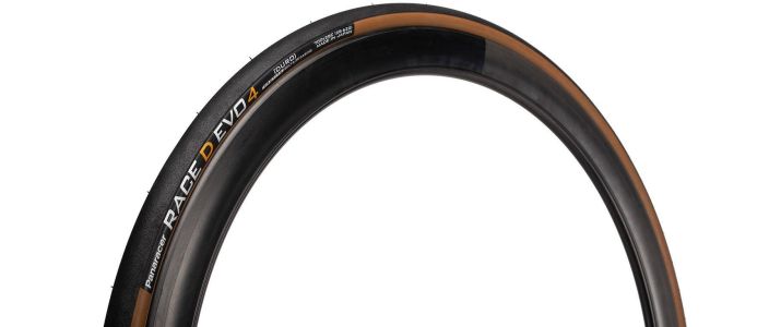 Panaracer Race D Evo 4 Brown 700x25 Kestava maantierengas kaikille teille. Hyvin rullaava ja pistosuojattu. 700x25mm 240gr