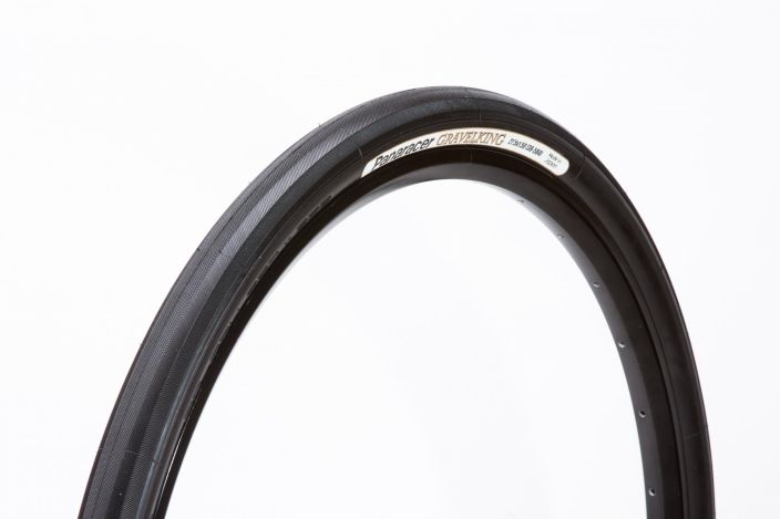 Panaracer Gravelking Slick Black 650b 48mm Cyclocross-Gravel -rengas mustalla kyljella. 27.5&quot;/650b 48mm / 1.90&quot; 560gr