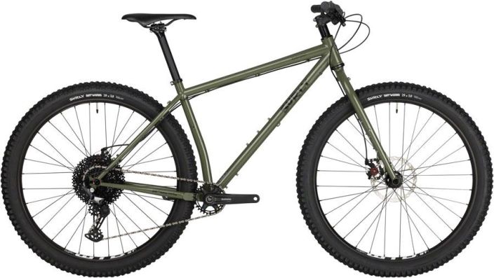 Surly Krampus Bike British Racing Green Surly Krampus -pyora. Suunniteltu 29+ -renkaille. Rungossa nyt kaytossa uudistetut